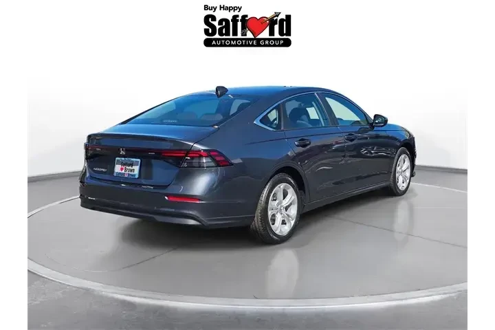 $26789 : Honda Accord 2025 LX 4dr Sed image 6