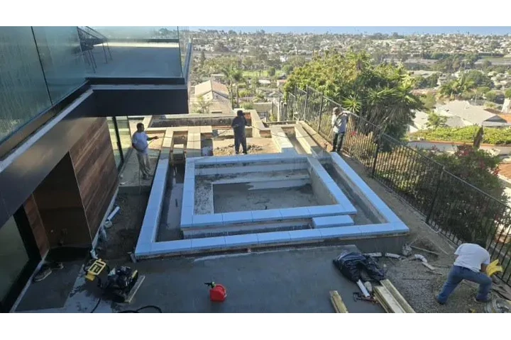 CALIFORNIA TILE image 5