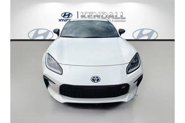 $31495 : Toyota GR86 2025 Premium 2dr image 2