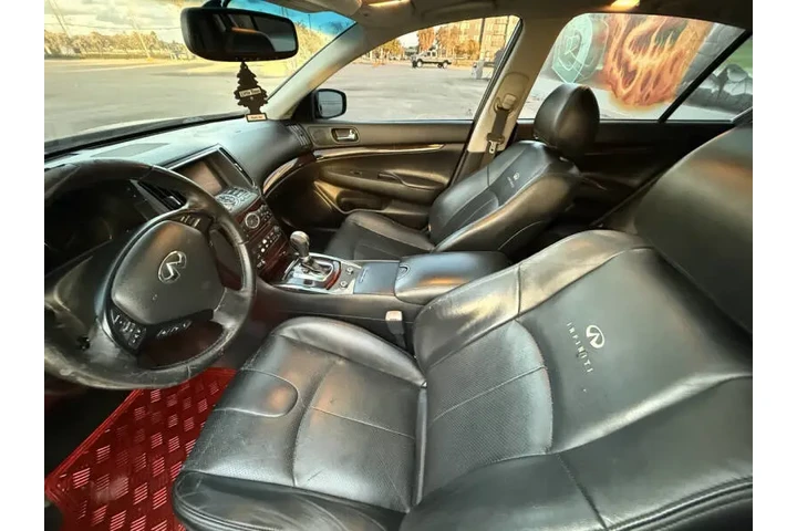 $7995 : 2013 G37 Sedan Journey image 9