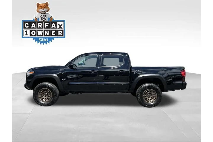 $43988 : Gold Certified2023 Tacoma Tra image 2