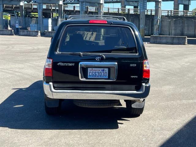 $12988 : 2002 4Runner SR5 image 6