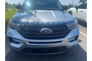 $29372 : Ford Explorer 2022 AWD XLT 4 thumbnail