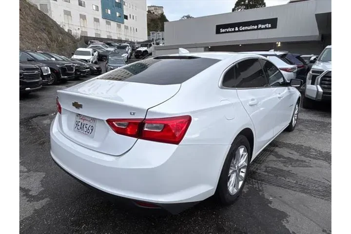 $18498 : Chevrolet Malibu 2023 LT 4dr image 6