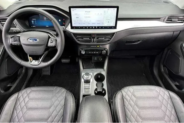 $22194 : Ford Escape Plug-In Hybrid 2 image 5