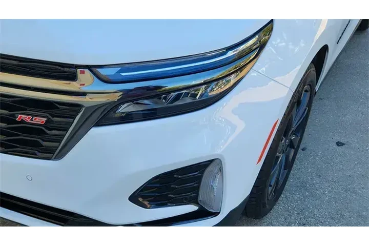 $23173 : Chevrolet Equinox 2023 RS 4d image 10