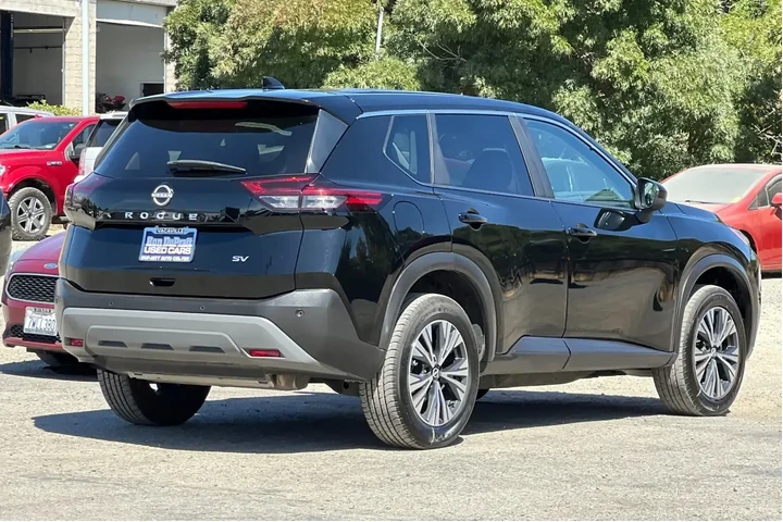 $18950 : Nissan Rogue 2023 SV 4dr Cro image 4