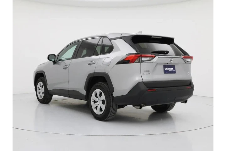 $25998 : Toyota RAV4 2024 AWD LE 4dr image 2