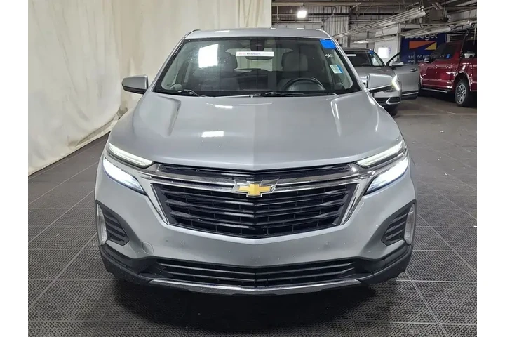 $17949 : Chevrolet Equinox 2024 LT 4d image 3