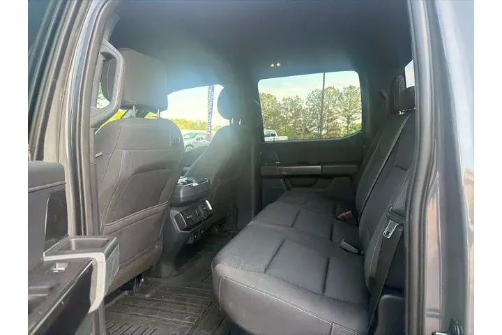 $33039 : Ford F-150 2021 4x2 XL 4dr S image 6