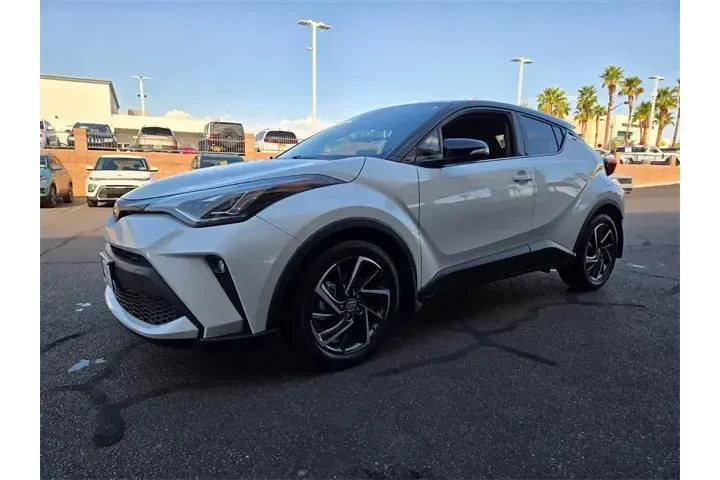$24510 : Toyota C-HR 2022 Limited 4dr image 2