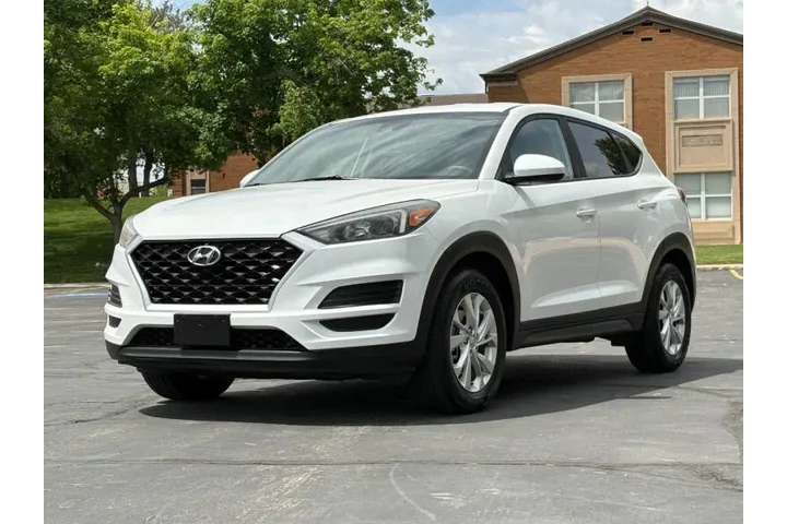 $10900 : 2019 Tucson SE image 3
