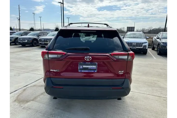 $24875 : Toyota RAV4 2023 AWD XLE 4dr image 6