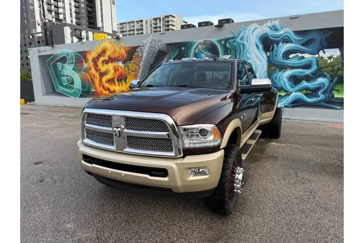 $74995 : 2014 RAM 3500 Laramie Longhorn image 3