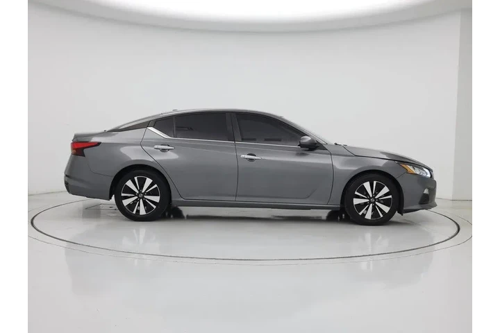 $17998 : Nissan Altima 2022 2.5 SV 4d image 7