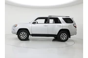$38998 : Toyota 4Runner 2024 4x4 TRD thumbnail