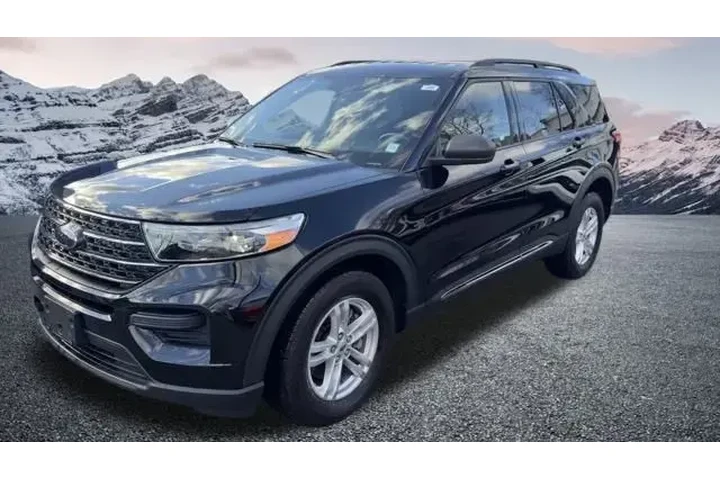 $33998 : Ford Explorer 2023 AWD XLT 4 image 1