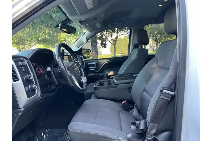 $15995 : 2015 GMC Sierra 1500 SLE image 10