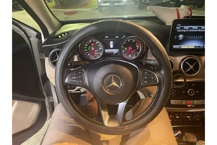 $18917 : Mercedes-Benz GLA 2020 GLA 2 image 8