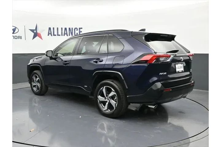 $39990 : Toyota RAV4 Plug-in Hybrid 2 image 8