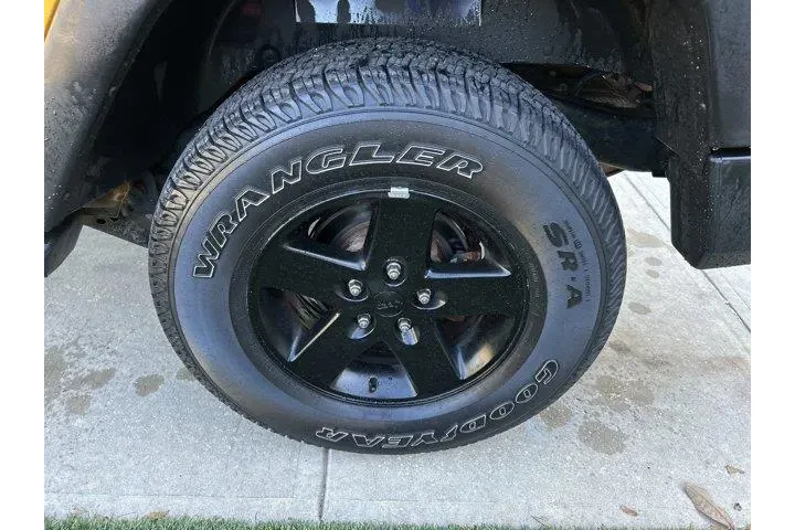 $17891 : Jeep Wrangler 2014 4x4 Sport image 9