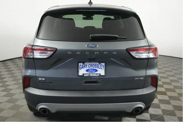$21000 : Ford Escape 2022 AWD SE 4dr image 4