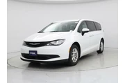 $21998 : Chrysler Voyager 2022 LX 4dr thumbnail