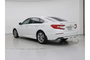 $17998 : Honda Accord 2018 LX 4dr Sed thumbnail