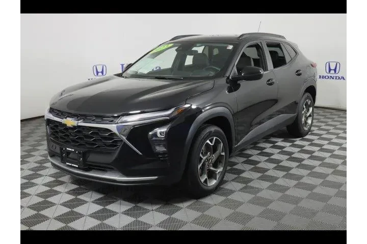 $23875 : Chevrolet Trax 2025 LT 4dr C image 3