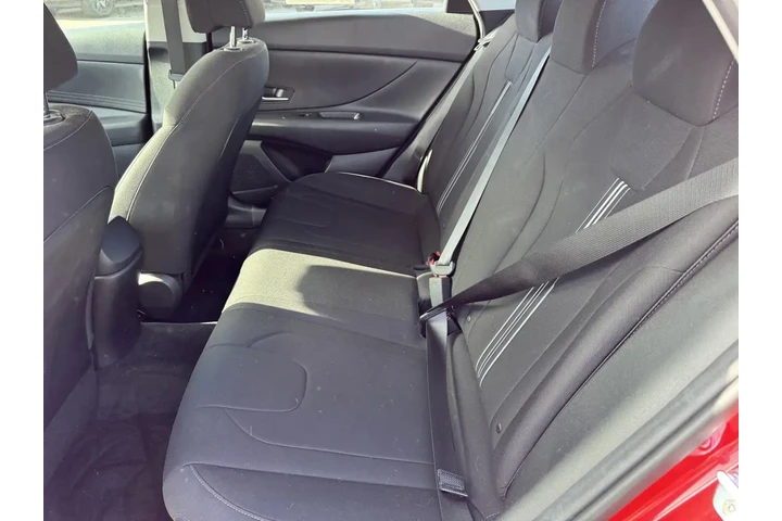 $17499 : Hyundai ELANTRA 2022 SEL 4dr image 8