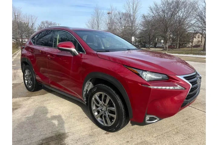 $14997 : 2016 NX 200t image 10