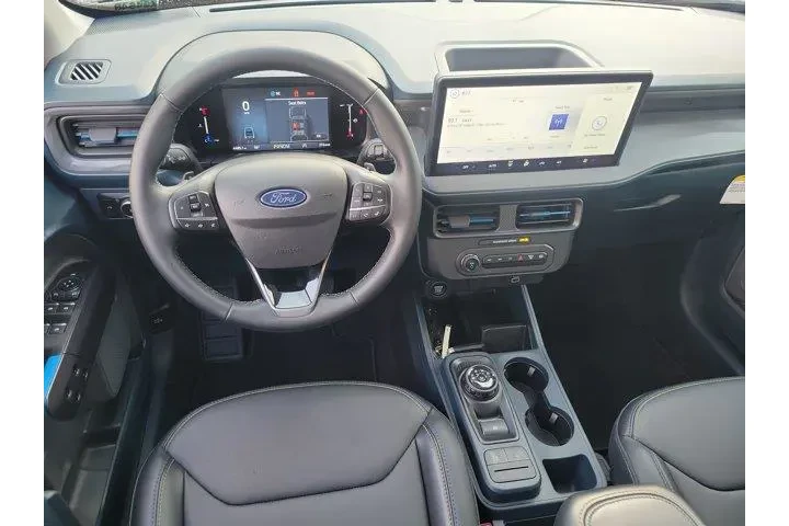 $34976 : Ford Maverick 2025 AWD Lobo image 4