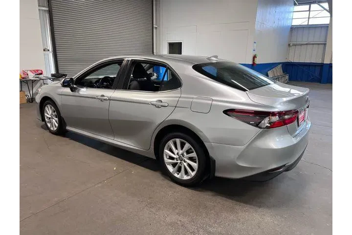 $22949 : Toyota Camry 2023 LE 4dr Sed image 5