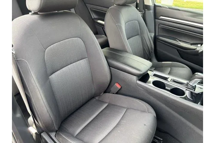 $15999 : Nissan Altima 2021 2.5 SV 4d image 10