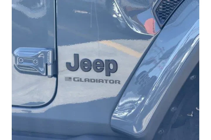 $39412 : Jeep Gladiator 2025 4x4 Spor image 4