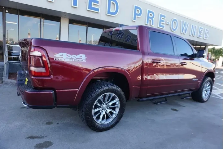 $39988 : Ram 1500 2022 4x4 Laramie 4d image 6
