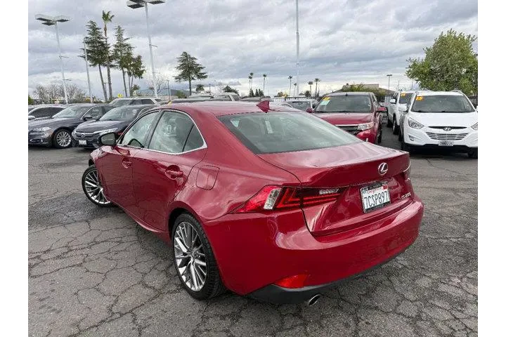 $20630 : Lexus IS 250 2014 4dr Sedan image 5