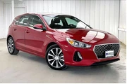 Hyundai ELANTRA GT 2018 4dr en Madison