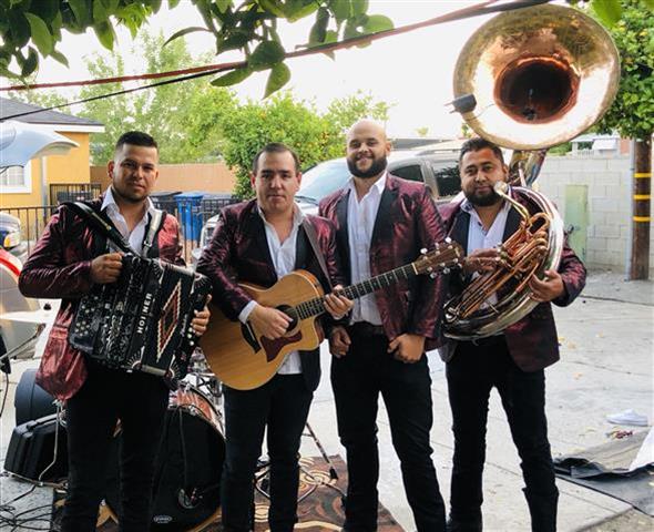 Grupo Norteno 323 9212602 image 2