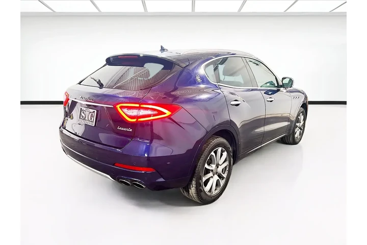 $22100 : Maserati Levante 2017 AWD 4d image 1