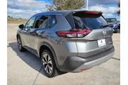 $21299 : Nissan Rogue 2023 AWD SV 4dr thumbnail