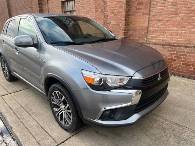 $13500 : 2017 Outlander Sport ES image 9