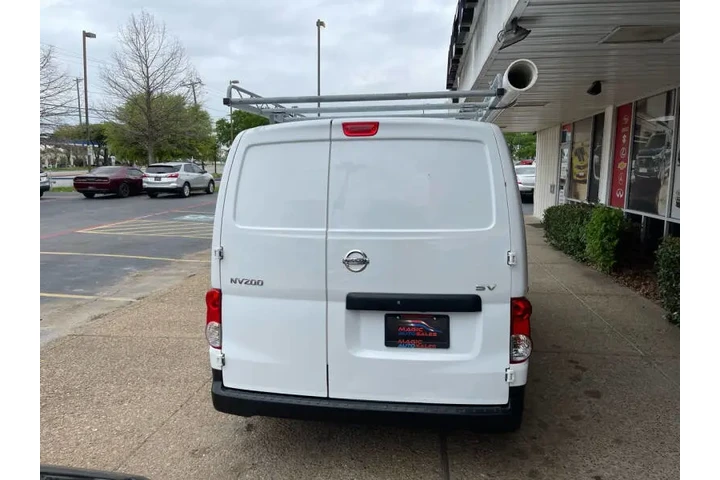 $12999 : 2015 NV200 SV image 7