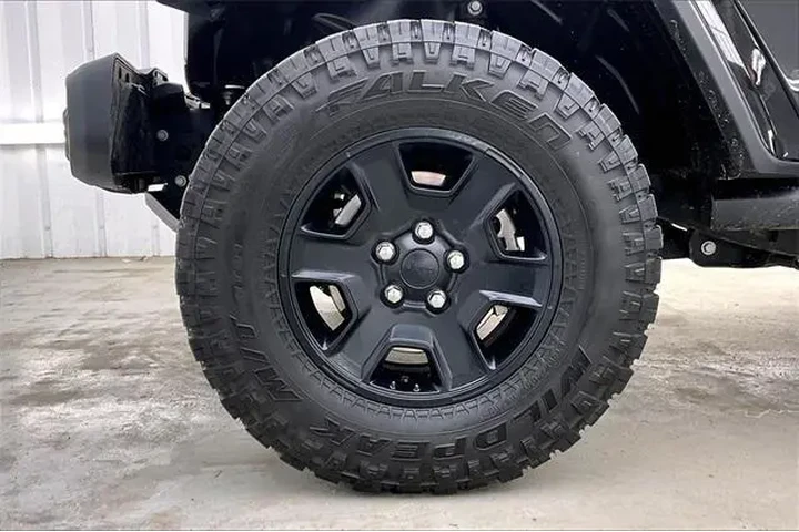 $36490 : Jeep Gladiator 2020 4x4 Moja image 10