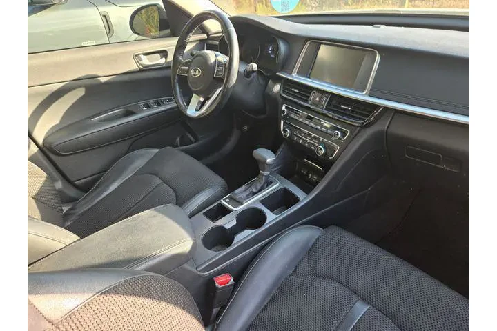 $14128 : Kia Optima 2019 S 4dr Sedan image 4