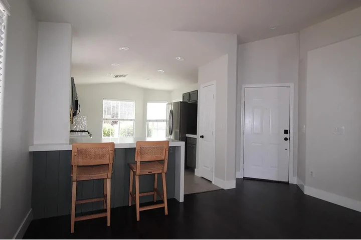 $1200 : 2 dormitorios y 2 baños image 5