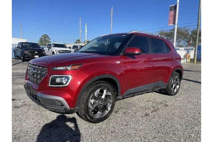 $19588 : Hyundai VENUE 2024 Limited 4 image 4