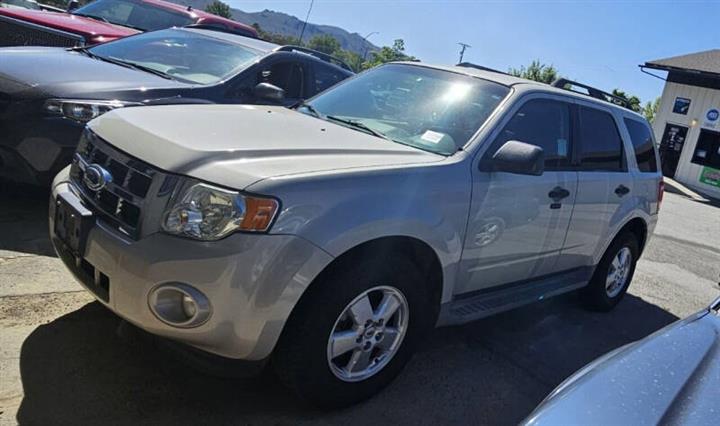 $5995 : 2009 Escape XLT image 2