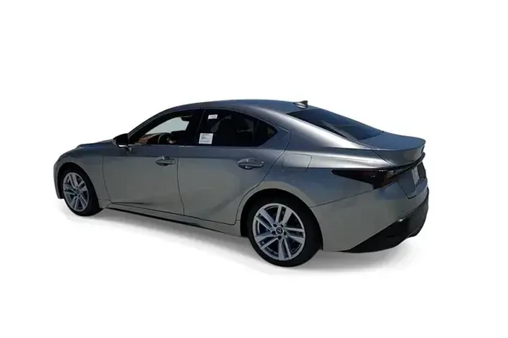 $33988 : Lexus IS 300 2023 4dr Sedan image 6