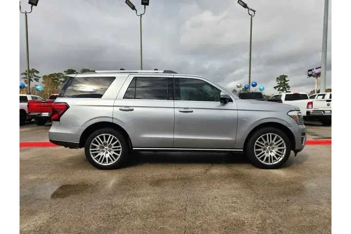 $35980 : Ford Expedition 2022 4x2 Lim image 4